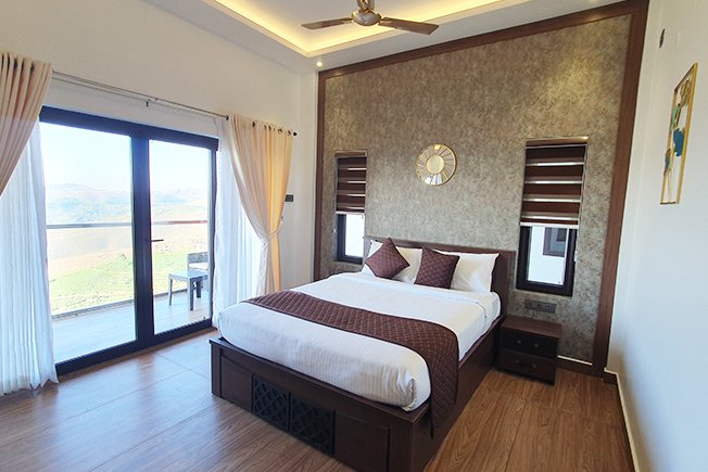 luxury resorts in vagamon