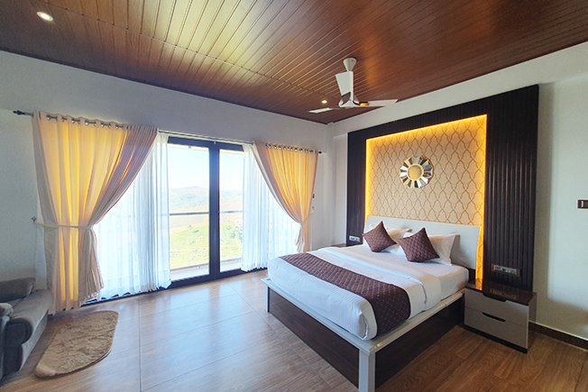 resorts in vagamon with infinity pool